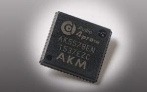 ak5578en